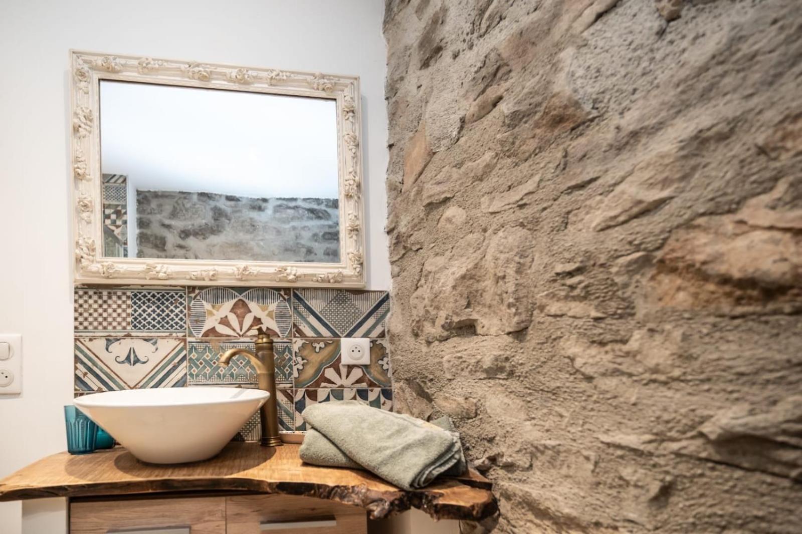 Petite Maison Pleine Nature La Bastide-Pradines Zewnętrze zdjęcie