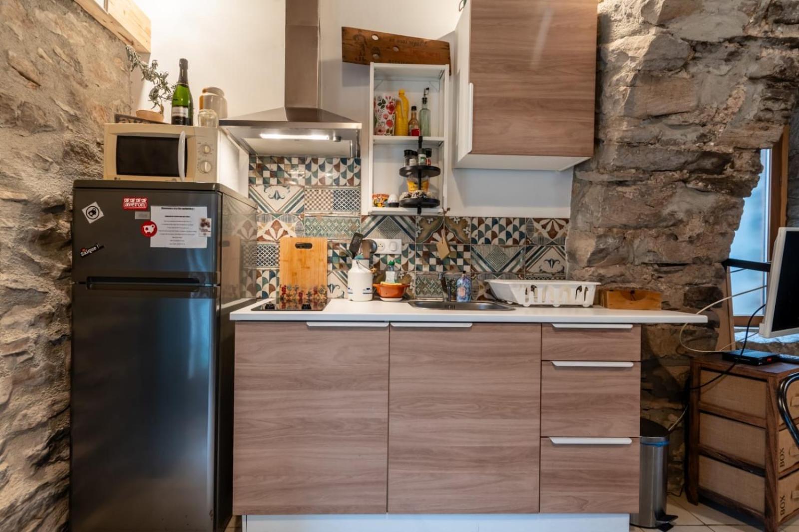 Petite Maison Pleine Nature La Bastide-Pradines Zewnętrze zdjęcie