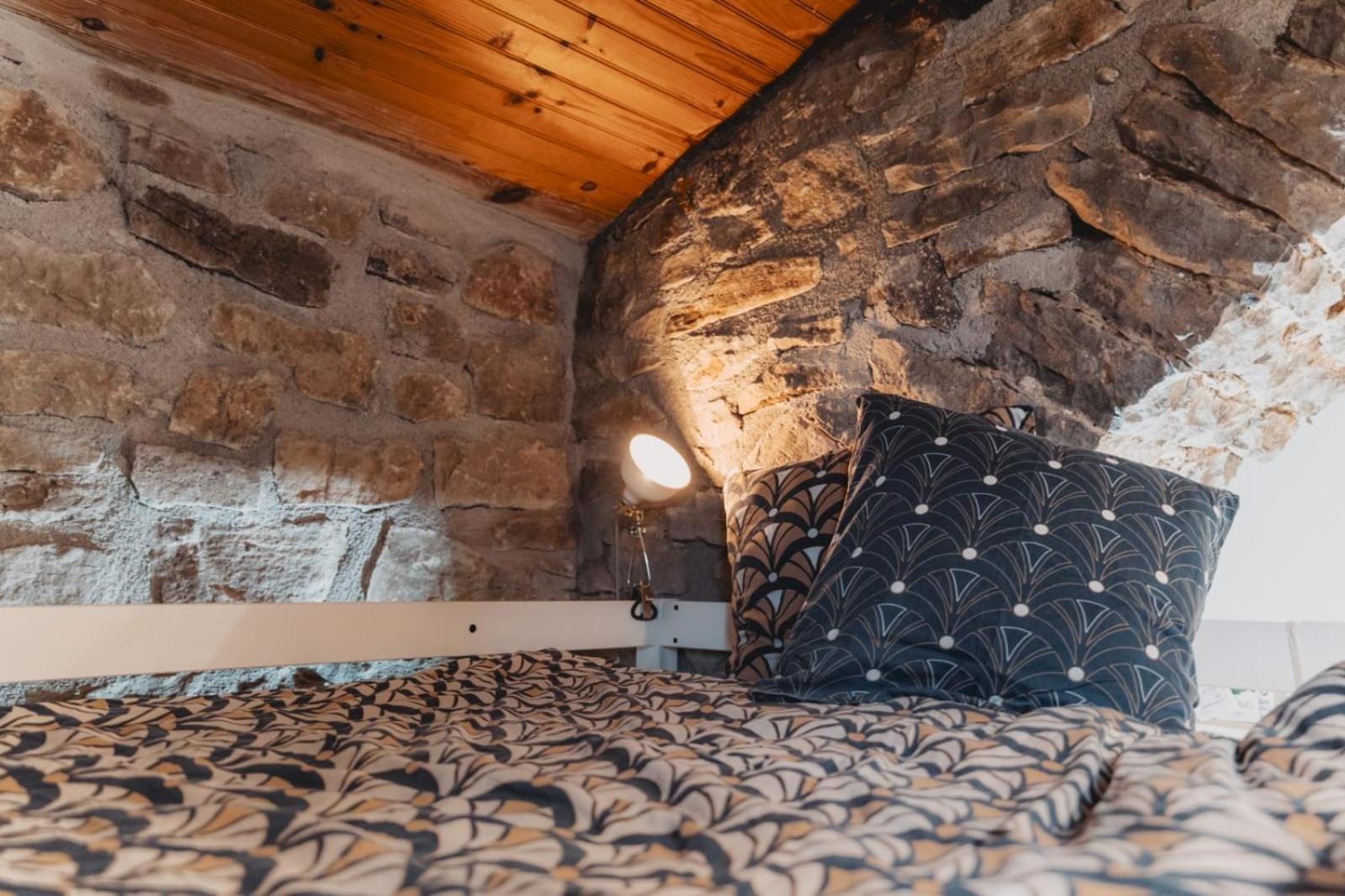 Petite Maison Pleine Nature La Bastide-Pradines Zewnętrze zdjęcie